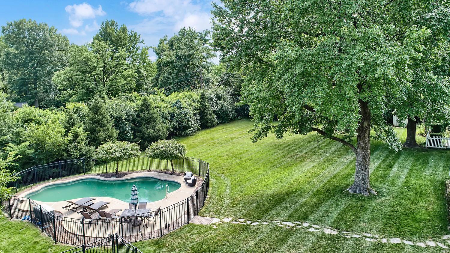 12114 Ladue Road St. Louis, MO 63141 - Photo 36 of 37 Gallery Image 36