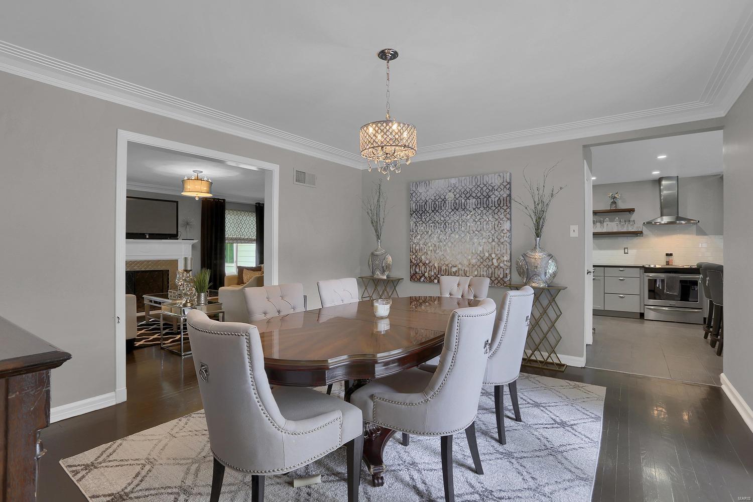 12114 Ladue Road St. Louis, MO 63141 - Photo 10 of 37 Gallery Image 10
