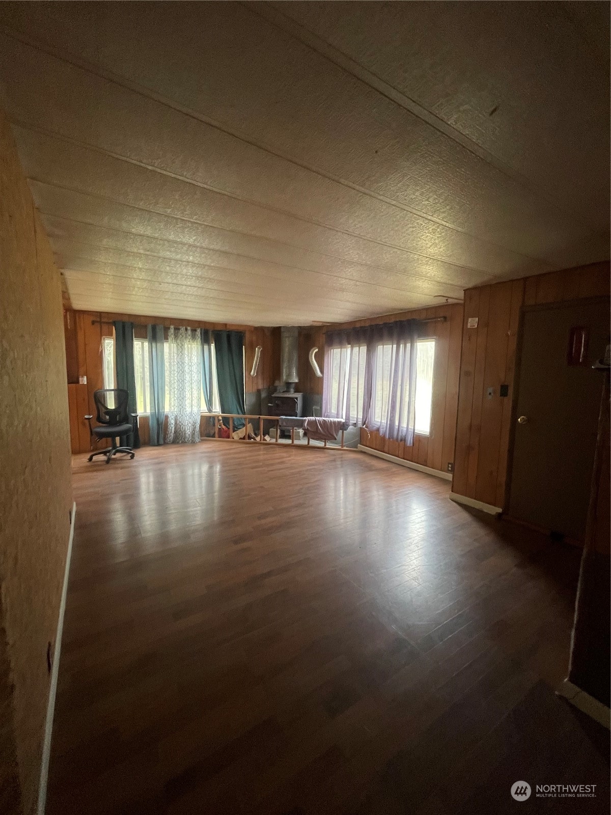 659 Smith Creek Road Raymond, WA 98577 - Photo 6 of 21 Gallery Image 6