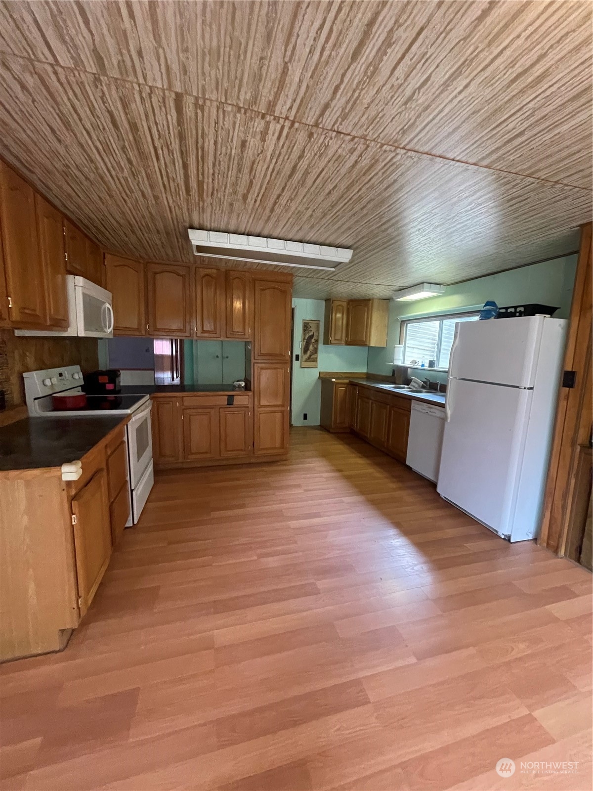 659 Smith Creek Road Raymond, WA 98577 - Photo 10 of 21 Gallery Image 10