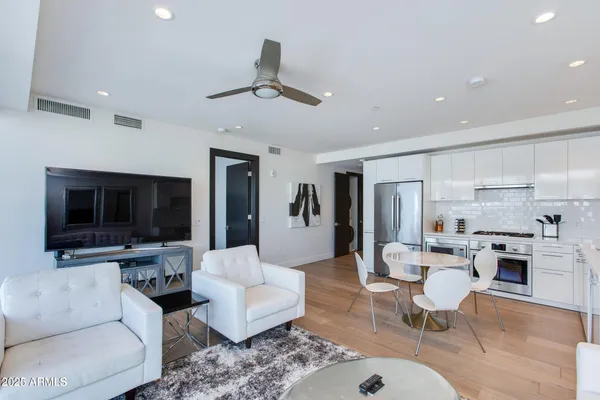 $3,450 | 4422 North 75th Street, Unit 4003, Scottsdale, AZ 85251