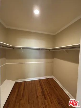 $3,650 | 117 North Kings Road, Los Angeles, CA 90048