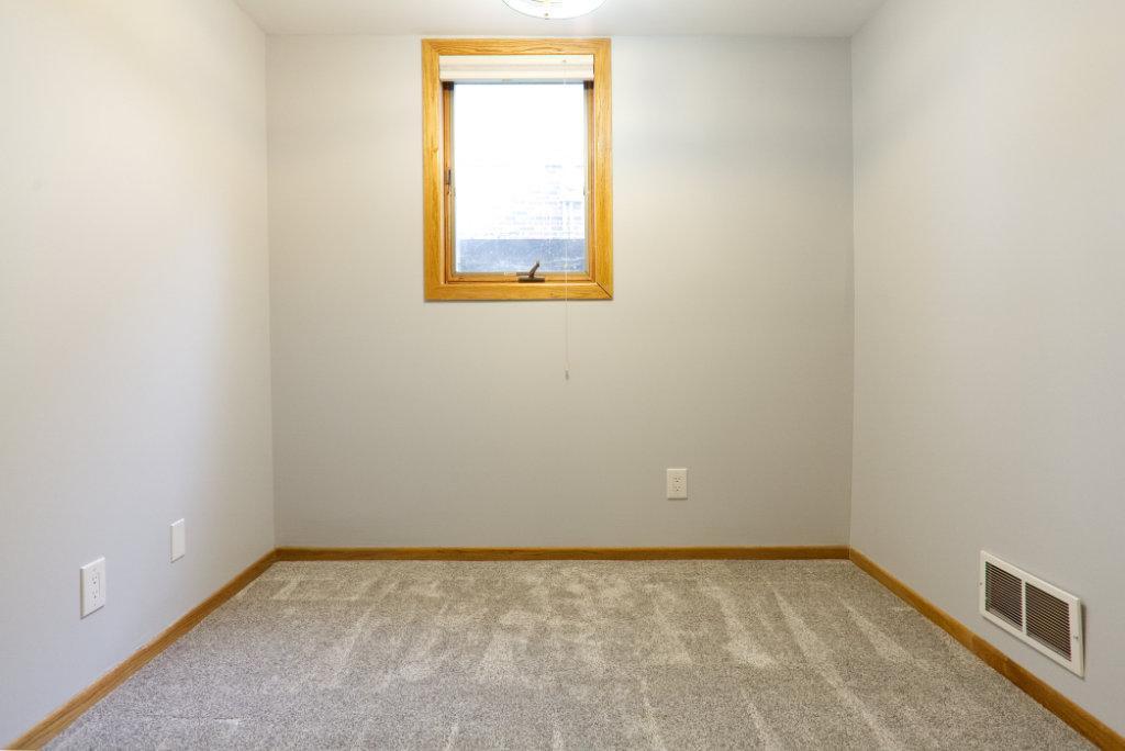 509 Meadow Run Drive Southwest Rochester, MN 55902 - Photo 27 of 31