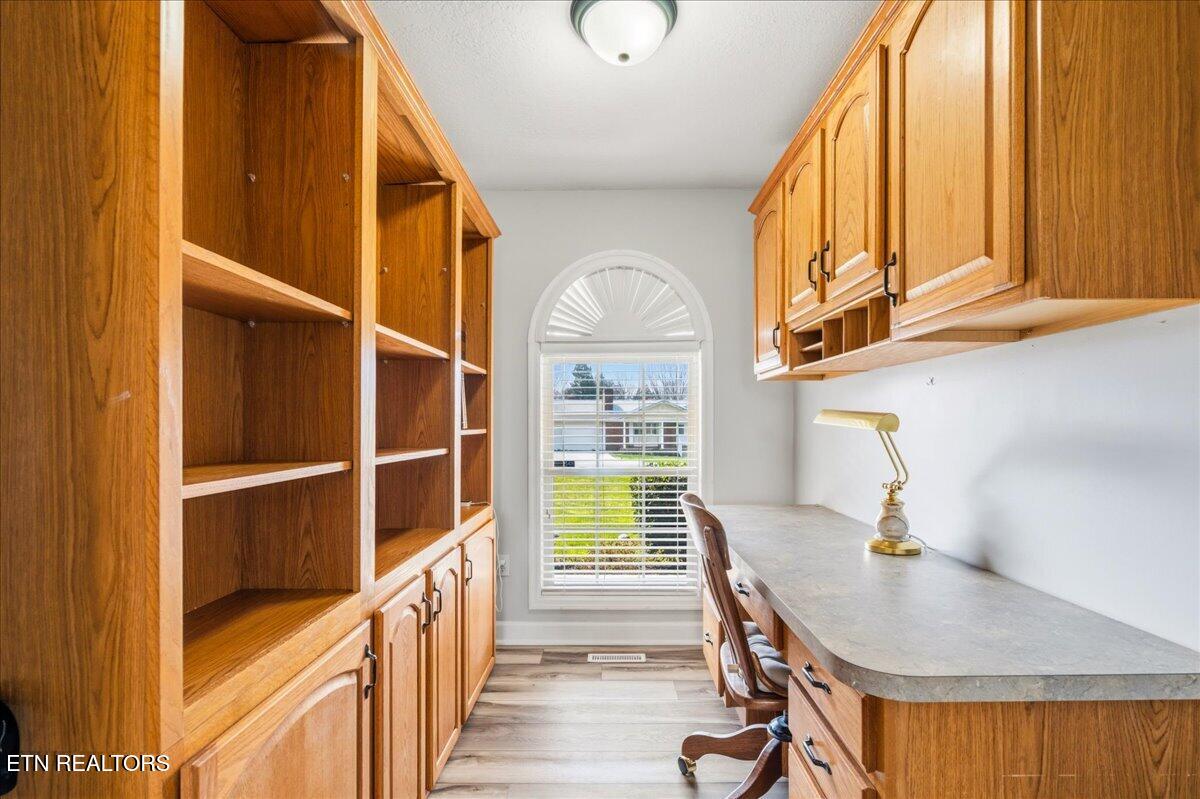 116 Colonial Heights La Follette, TN 37766 - Photo 13 of 54 12-116 Colonial Heights