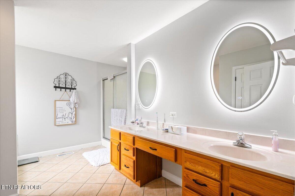 116 Colonial Heights La Follette, TN 37766 - Photo 27 of 54 26-DSC_2294