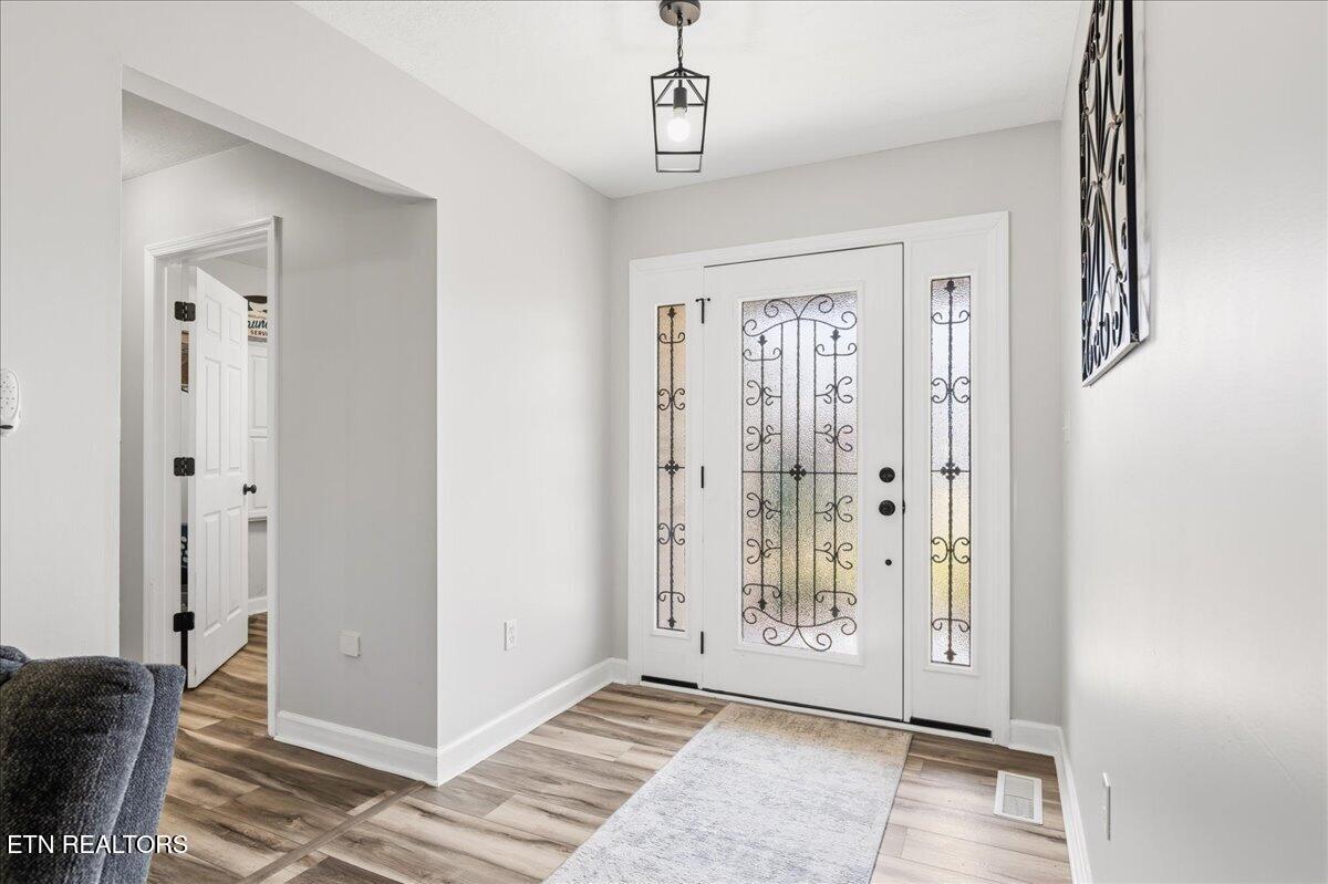 116 Colonial Heights La Follette, TN 37766 - Photo 7 of 54 06-116 Colonial Heights