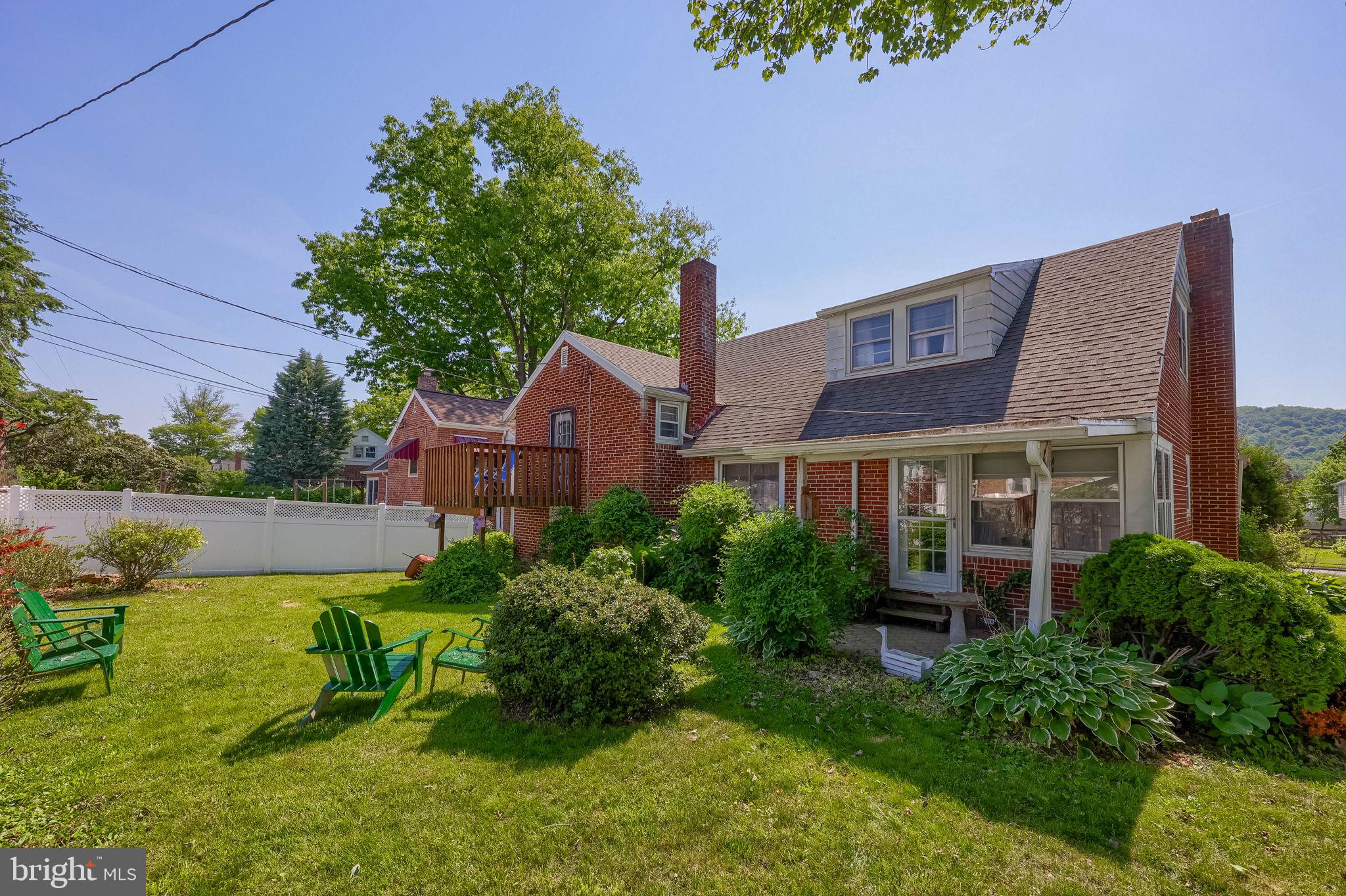812 Brighton Avenue Reading, PA 19606 - Photo 33 of 33