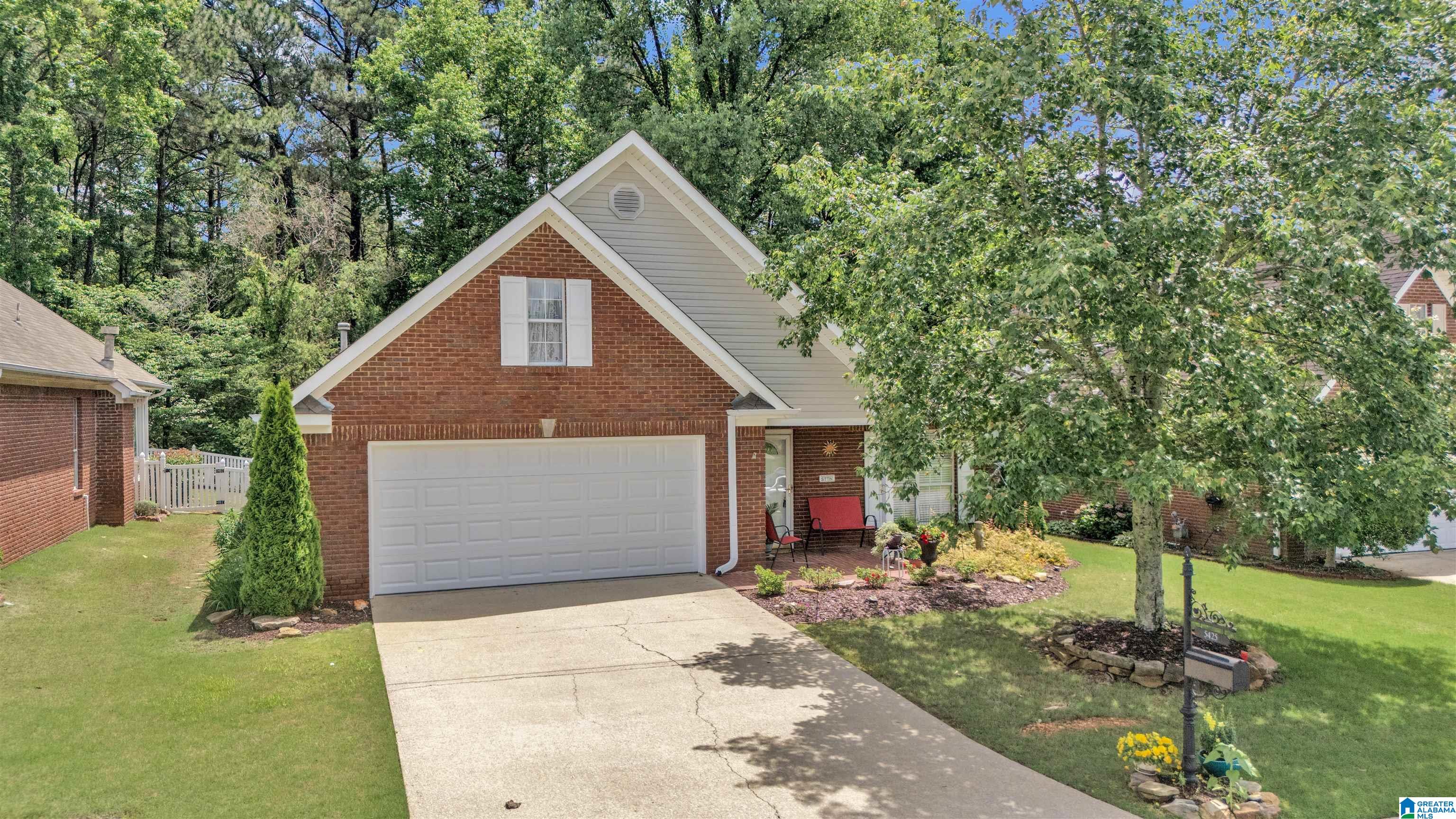 5425 J J R Drive Birmingham, AL 35235 - Photo 2 of 26