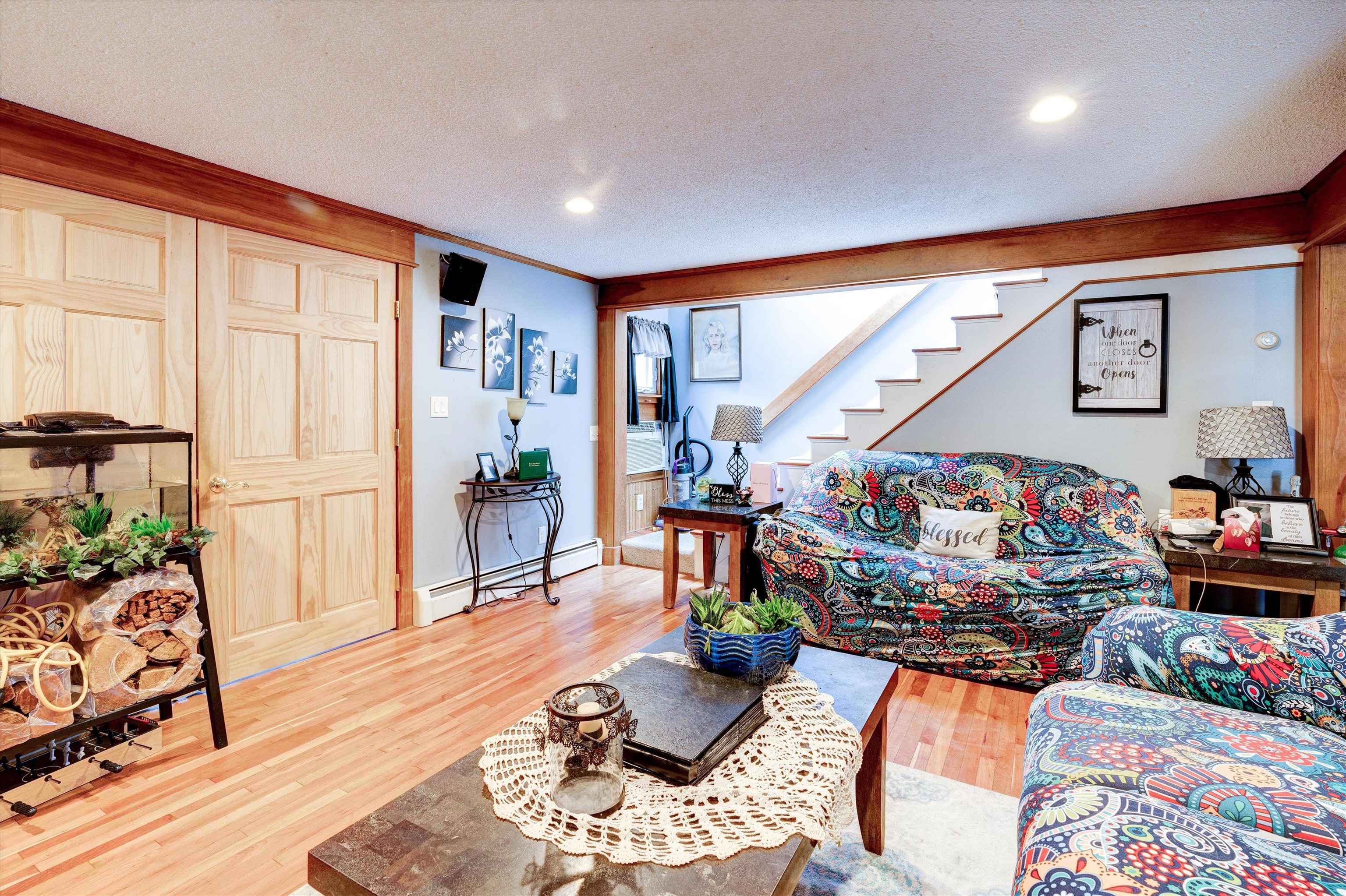 184 Stage Road Nottingham, NH 03290 - Photo 6 of 38