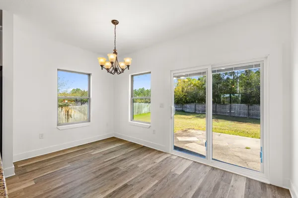 $3,200 | 140 Kinley Avenue, Santa Rosa Beach, FL 32459