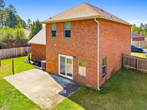 $3,200 | 140 Kinley Avenue, Santa Rosa Beach, FL 32459