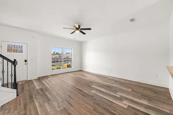 $3,200 | 140 Kinley Avenue, Santa Rosa Beach, FL 32459