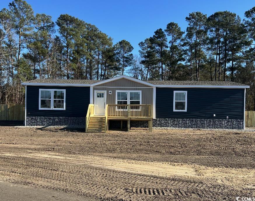 View of manufactured / mobile home