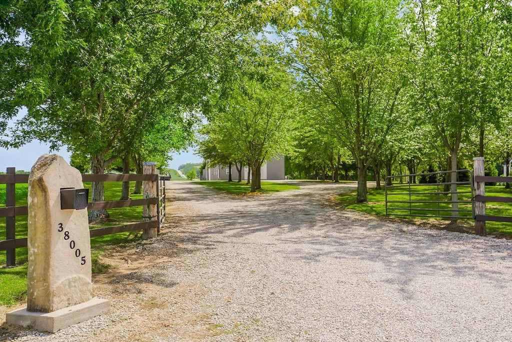 38005 East Stoenner Road Sibley, MO 64088 - Photo 1 of 1 Gallery Image 1