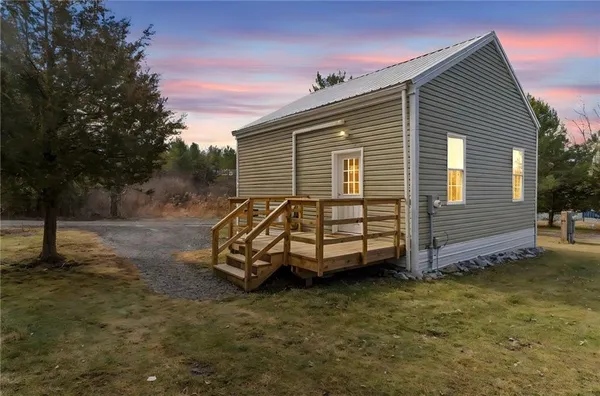 $699,900 | 5315-5319 Bassett Road, Burdett, NY 14818