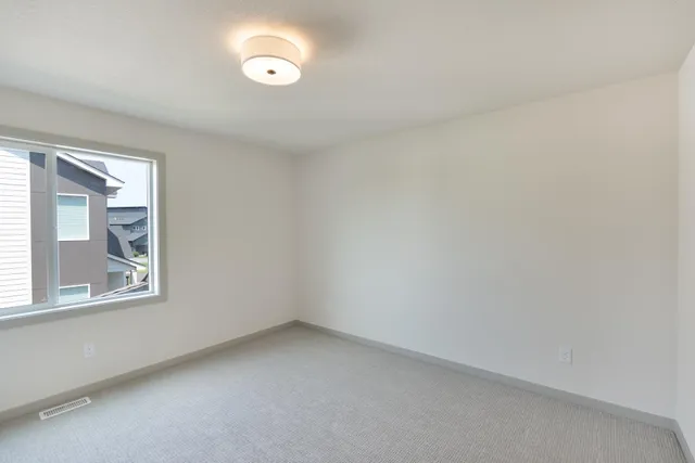 $749,000 | 5036 Airlake Draw, Woodbury, MN 55129