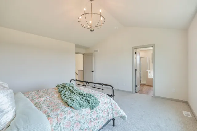 $749,000 | 5036 Airlake Draw, Woodbury, MN 55129