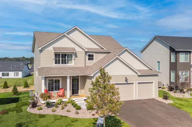 $749,000 | 5036 Airlake Draw, Woodbury, MN 55129