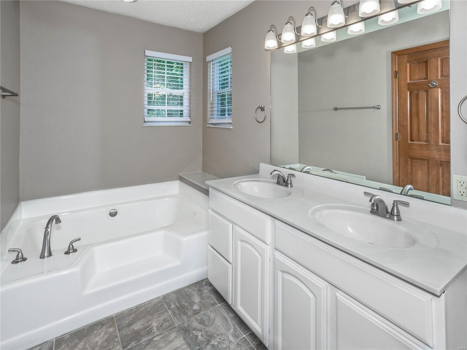 11 Bernhardt Road Lebanon, IL 62254 - Photo 36 of 53 Gallery Image 36