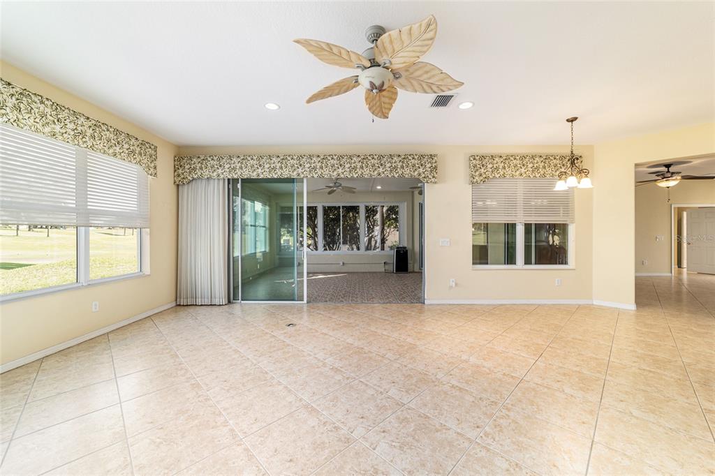 13265 Southeast 91st Court Road Summerfield, FL 34491 - Photo 10 of 24