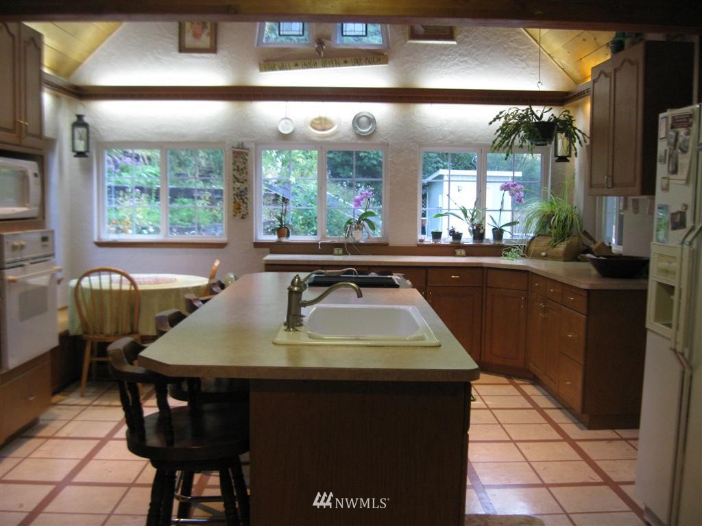 21344 Zenkner Valley Road Centralia, WA 98531 - Photo 5 of 23 Gallery Image 5