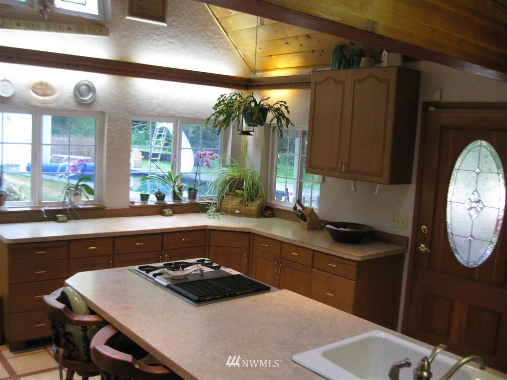 21344 Zenkner Valley Road Centralia, WA 98531 - Photo 6 of 23 Gallery Image 6
