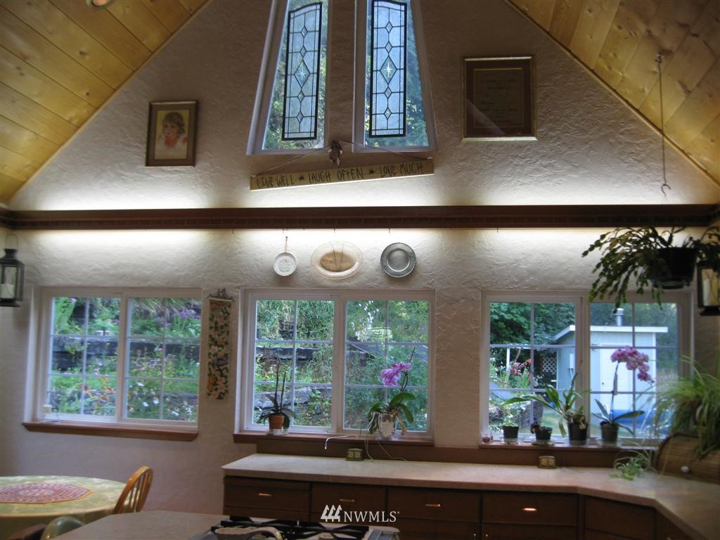 21344 Zenkner Valley Road Centralia, WA 98531 - Photo 9 of 23 Gallery Image 9