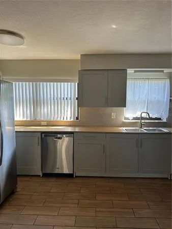 $2,000 | 1795 South Lilac Circle, Titusville, FL 32796
