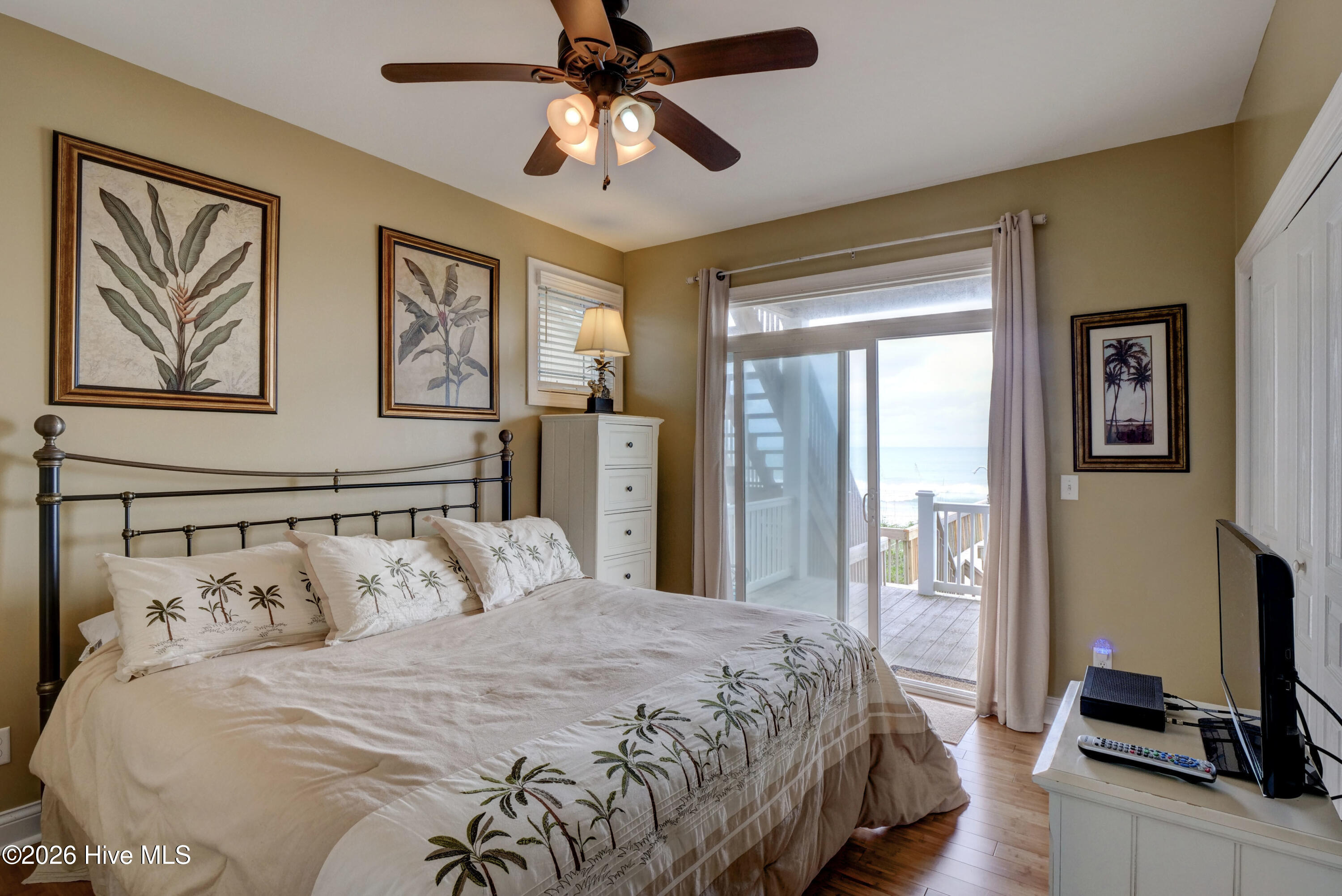 138 Topsail Road North Topsail Beach, NC 28460 - Photo 9 of 71 010_p1655097_098_099_100_101_102_103