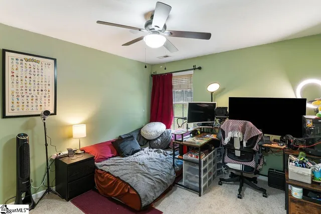 $235,000 | 816 Gray Eagle Lane, Boiling Springs, SC 29316