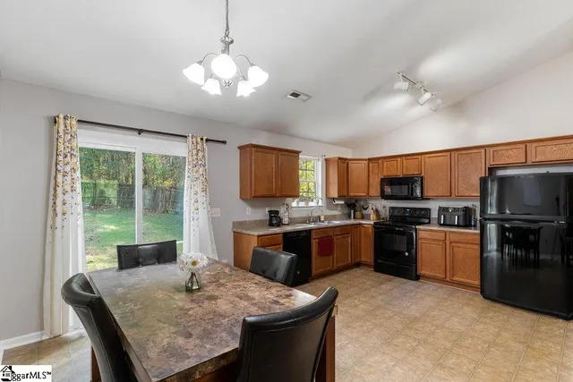 $235,000 | 816 Gray Eagle Lane, Boiling Springs, SC 29316