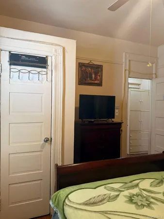 $1,400 | 610 East 26th Street | Flatbush
