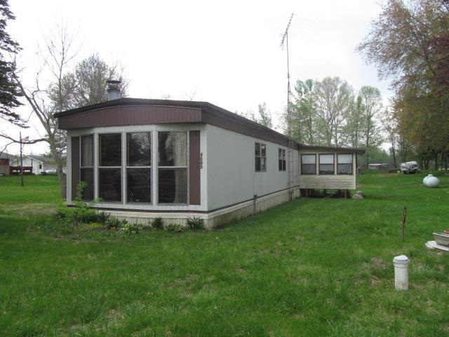 4565 West Bachelor Road Angola, IN 46703 - Photo 17 of 22 Gallery Image 17