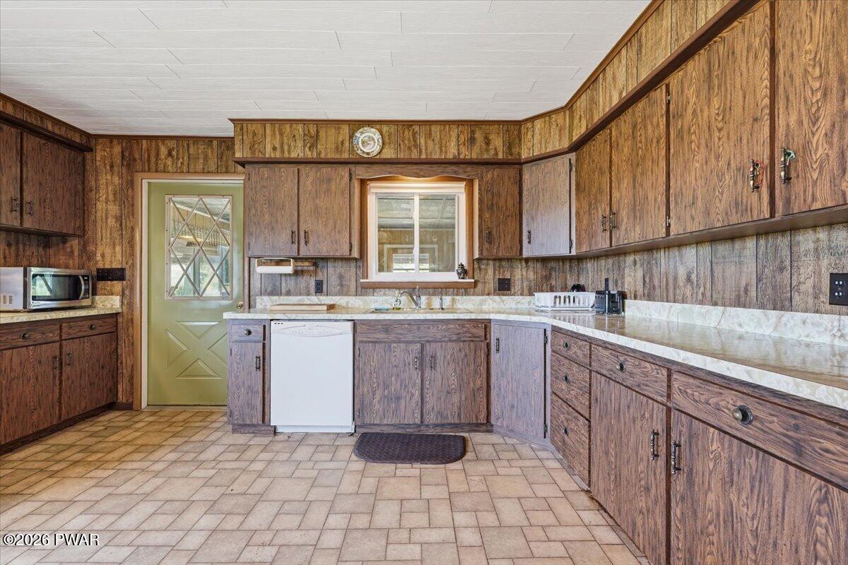 381 Milanville Road Beach Lake, PA 18405 - Photo 19 of 107 Gallery Image 19