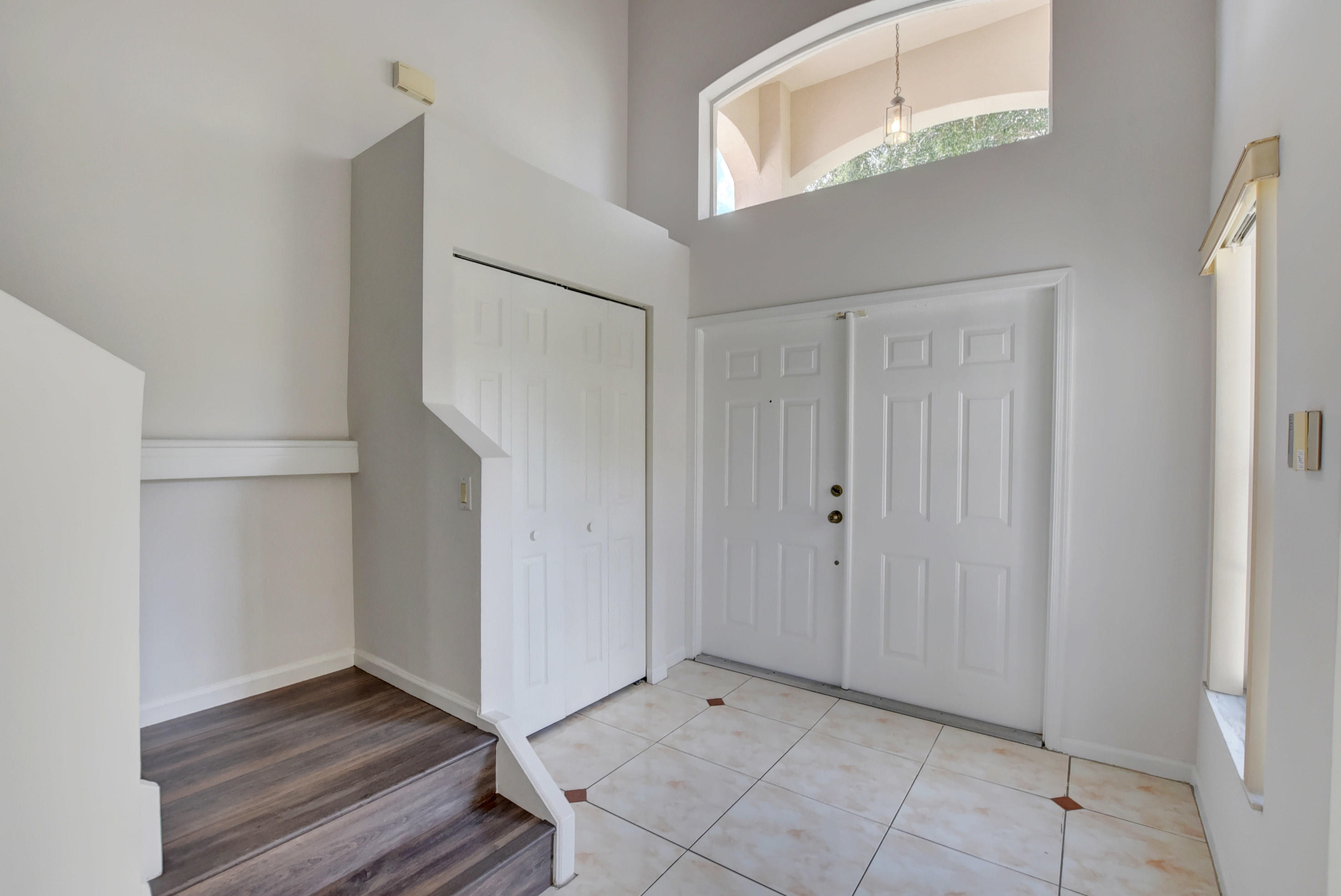 23429 Radient Court Boca Raton, FL 33428 - Photo 3 of 28 04_ebf_3128and4more