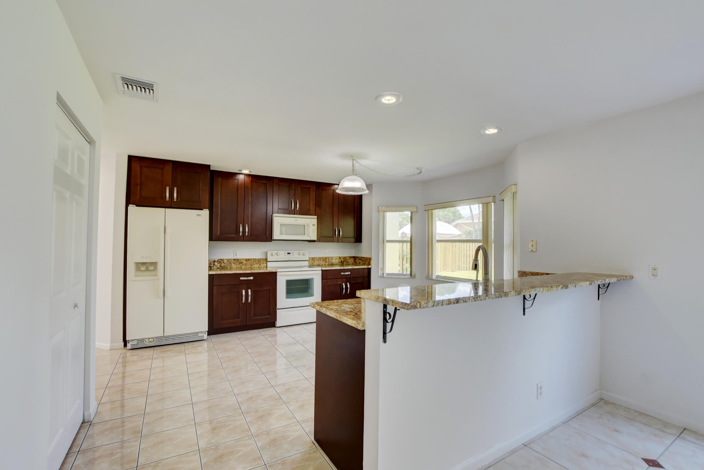 23429 Radient Court Boca Raton, FL 33428 - Photo 9 of 28 15_ebf_3183and4more