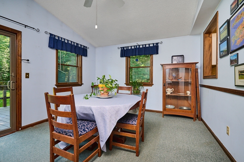 20 Cook Road Easthampton, MA 01027 - Photo 8 of 37