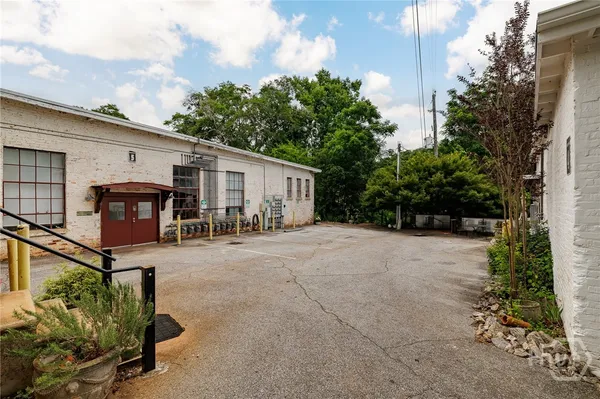 $365,000 | 585 White Circle, Unit 504, Athens, GA 30605