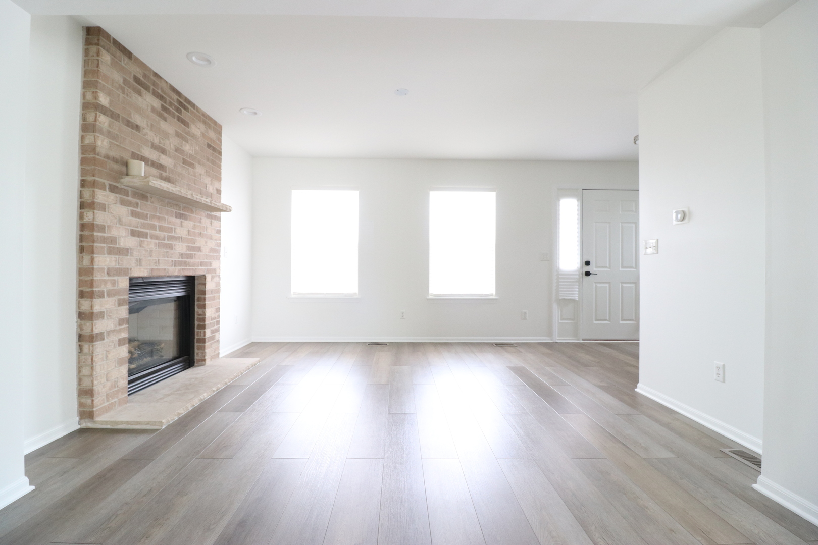 774 Hyacinth Lane DeKalb, IL 60115 - Photo 4 of 16