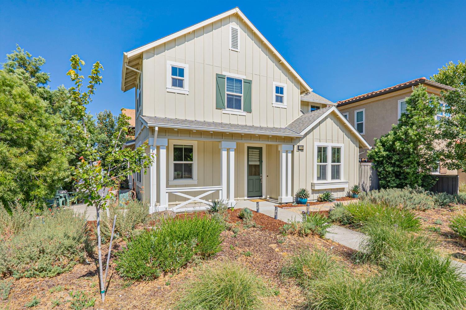 2248 Cannery Loop Davis, CA 95616 - Photo 2 of 50 low maintenance yard