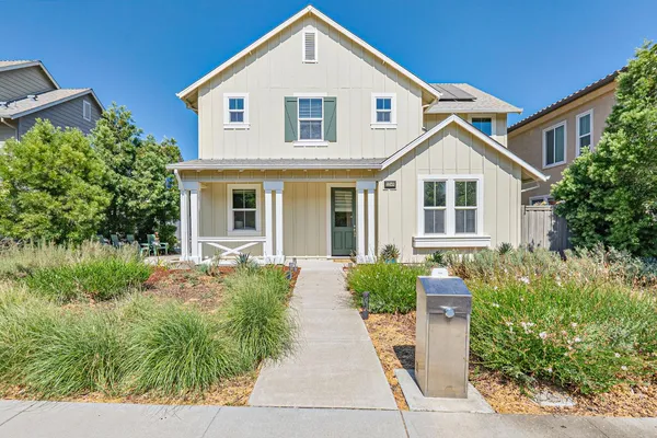 $949,000 | 2248 Cannery Loop, Davis, CA 95616