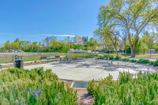 $949,000 | 2248 Cannery Loop, Davis, CA 95616