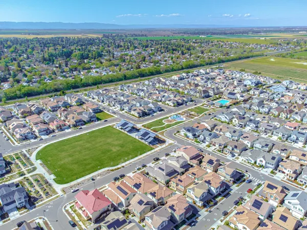 $949,000 | 2248 Cannery Loop, Davis, CA 95616