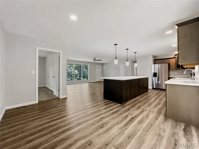 $349,000 | 326 State Highway West, Macks Creek, MO 65786