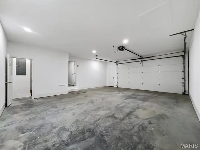 $349,000 | 326 State Highway West, Macks Creek, MO 65786