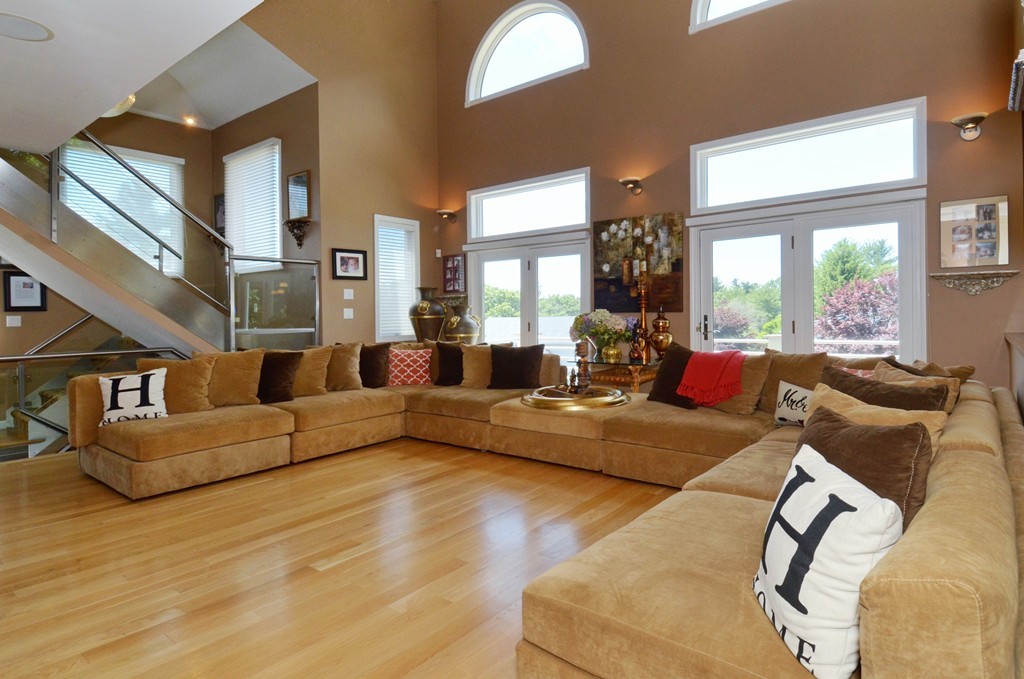 11 Pine Tree Drive Saugus, MA 01906 - Photo 17 of 30