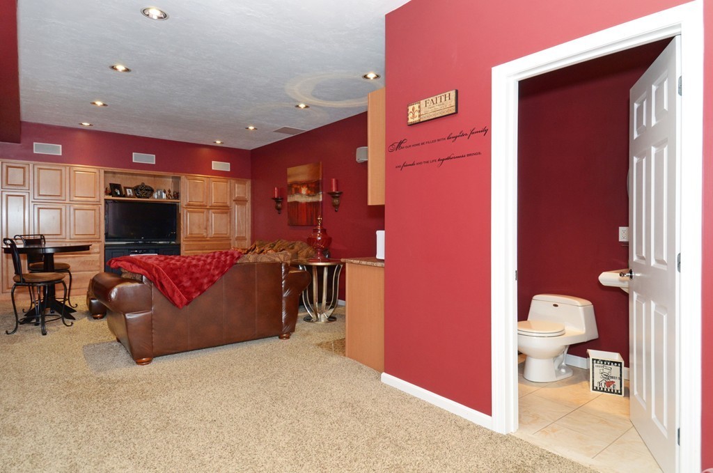 11 Pine Tree Drive Saugus, MA 01906 - Photo 28 of 30