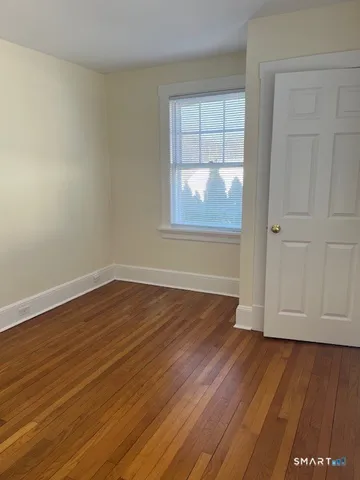 $2,375 | 1426 Stratfield Road, Fairfield, CT 06825