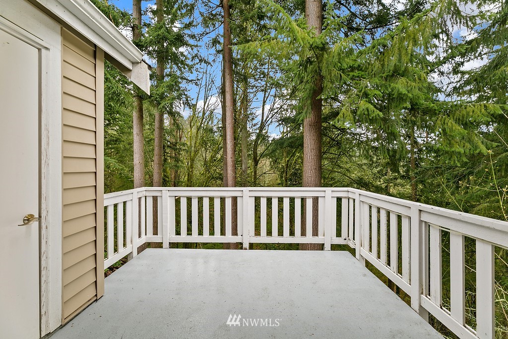 606 228th Street Southwest, Unit J203 Bothell, WA 98021 - Photo 24 of 25 Gallery Image 24