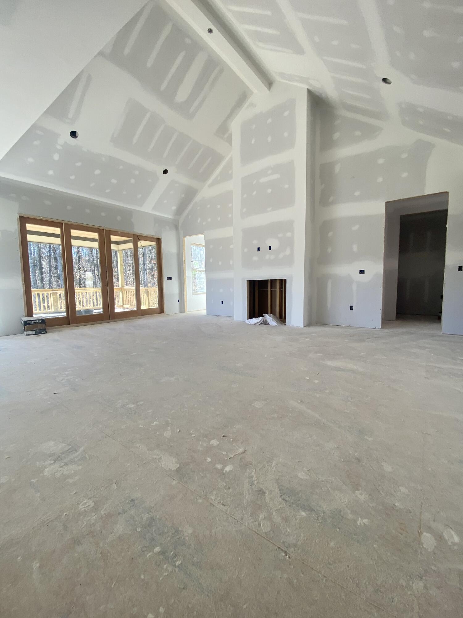 581 Sun Valley Road Chattanooga, TN 37419 - Photo 3 of 37 FDEA0D34-B668-47D5-B2D3-31718B4C980D
